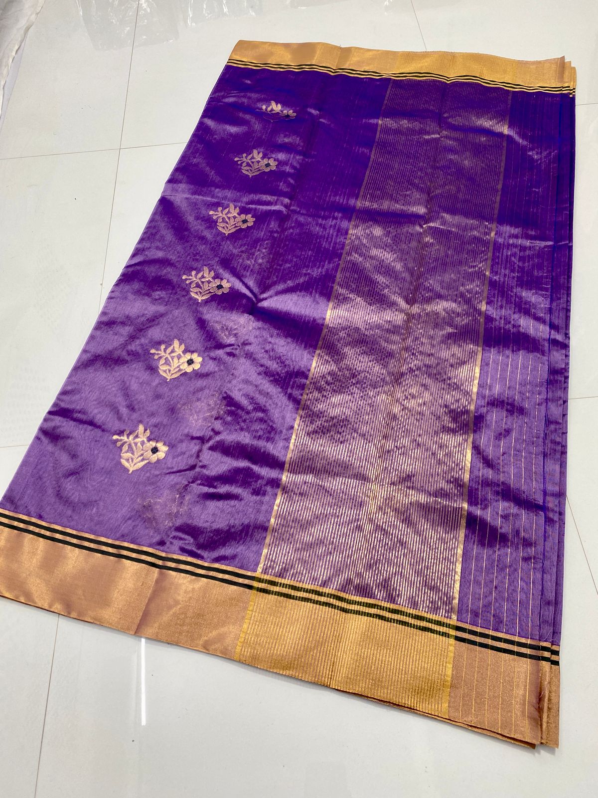 Purple pattu silk handloom saree blouse for women