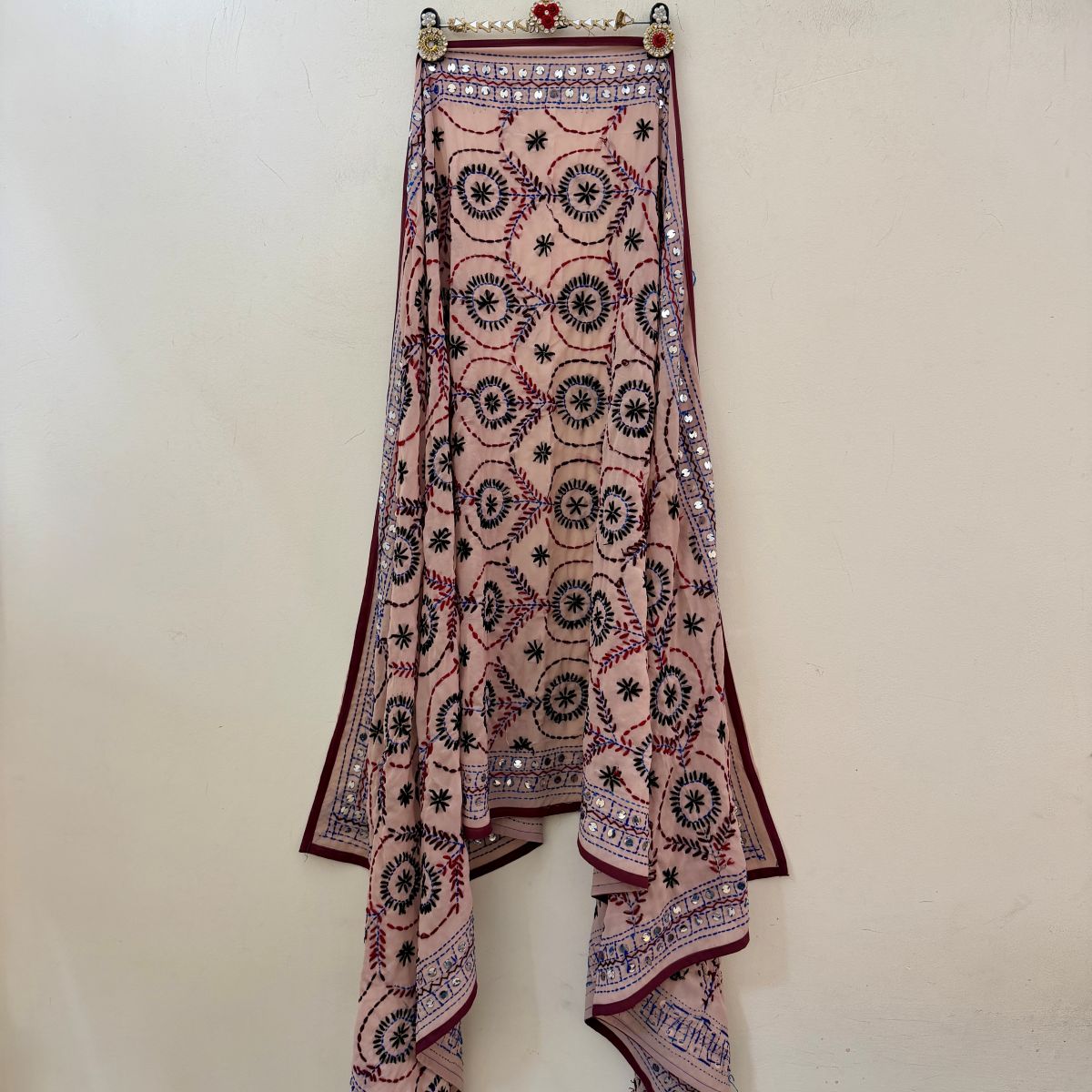 Grey Phulkari dupatta with pink and black hand-woven thread motifs