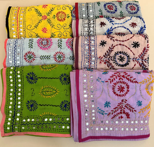 Hand-Woven Georgette Phulkari Thread Work Dupatta
